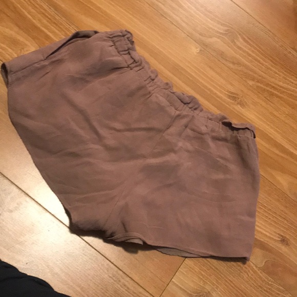 Wilfred montrouge short sz xxs in tan - Picture 4 of 5